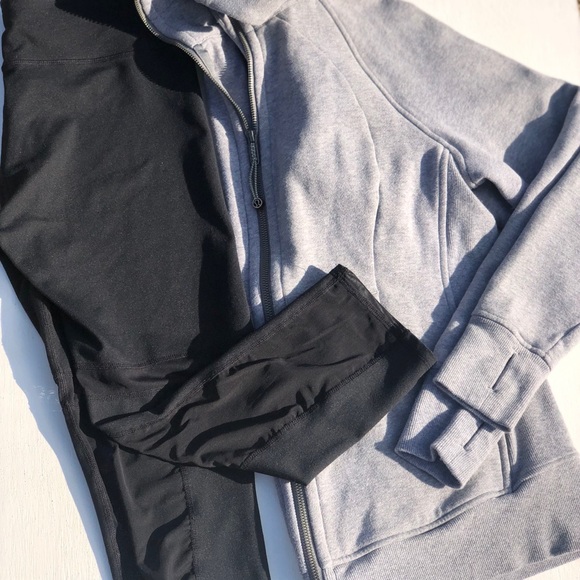 Fabletics Sheer Panel Cropped Leggings Small Black - Picture 7 of 9